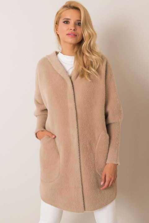 Płaszcz Damski Kurtka Alpaka Model MBM-PL-1518.95P Beige - MBM Płaszcz Damski Kurtka Alpaka Model MBM-PL-1518.95P Beige - MBM