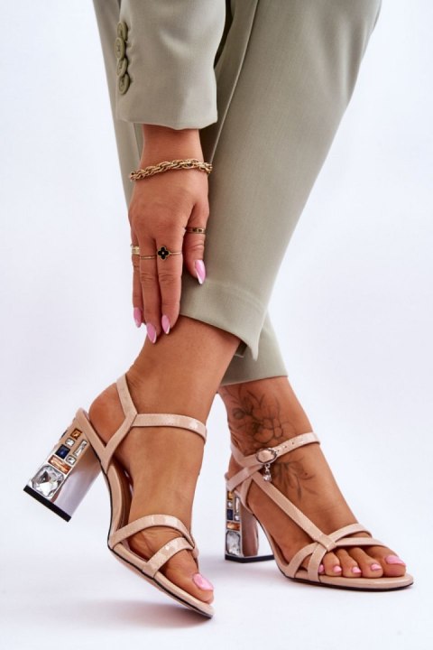 Sandały Model D&A CR-232 Beige - Step in style Sandały Model D&A CR-232 Beige - Step in style