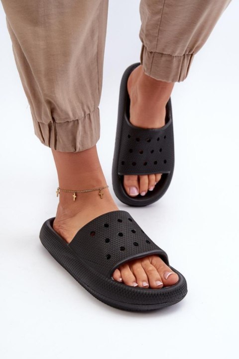 Klapki damskie Model Beula B64 Black - Step in style Klapki damskie Model Beula B64 Black - Step in style