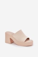 Klapki damskie Model Omeisa 8338-273 Beige - Step in style