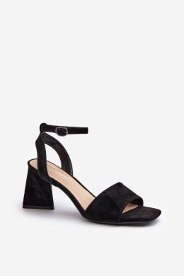 Sandały damskie Model Upttima 17328 Black - Step in style