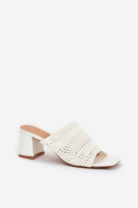 Klapki damskie Model Ciariloria FY35-6 White - Step in style Klapki damskie Model Ciariloria FY35-6 White - Step in style