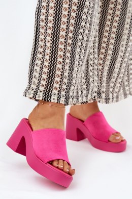 Klapki damskie Model Omeisa 8338-273 Fuksja - Step in style
