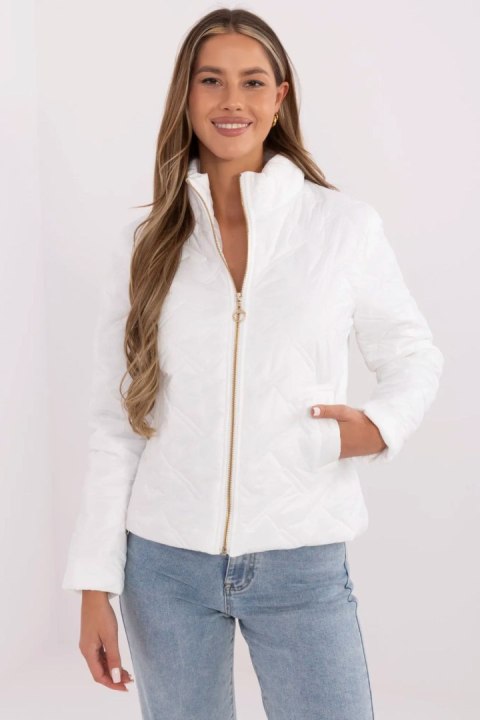 Kurtka Damska Model MI-KR-88625.12 White - Italy Moda Kurtka Damska Model MI-KR-88625.12 White - Italy Moda