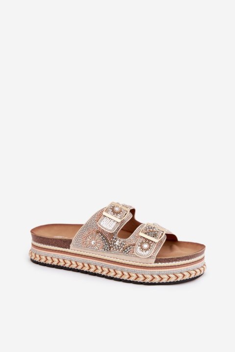 Klapki damskie Model Mellene W249 Gold Klapki damskie Model Mellene W249 Gold