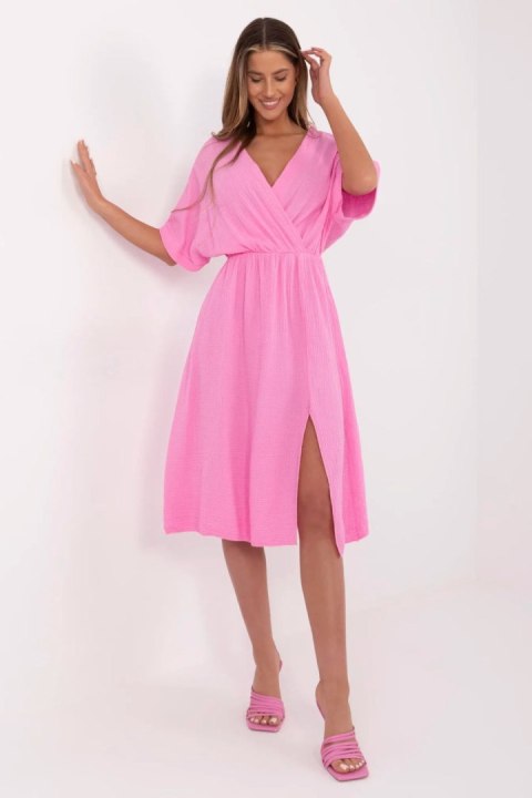 Sukienka damska muślinowa Model MI-SK-121008.84 Pink - Italy Moda Sukienka damska muślinowa Model MI-SK-121008.84 Pink - Italy Moda