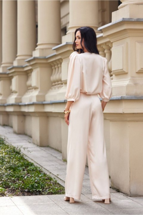 Bluzka damksa Model Giana VAN BLU0178 Vanilia - Roco Fashion Bluzka damksa Model Giana VAN BLU0178 Vanilia - Roco Fashion
