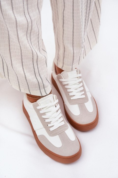 Buty Sportowe Sneakersy damskie Model Big Star RR274804 White Buty Sportowe Sneakersy damskie Model Big Star RR274804 White