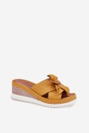 Klapki damskie Model Artiker 52C0504 Yellow