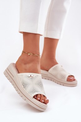 Klapki damskie skórzane Model Vinceza 41477 Beige