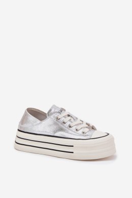 Trampki Model GOE RR2N4108 Silver - Step in style