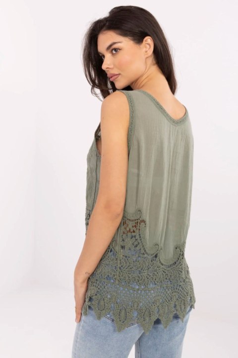 Bluzka damska Top ażurowy haftowany Model MI-BZ-9005.69 khaki Bluzka damska Top ażurowy haftowany Model MI-BZ-9005.69 khaki