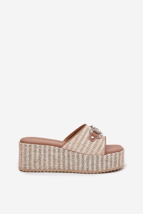 Klapki damskie Model Isolene 55-A08 beżowe beige Klapki damskie Model Isolene 55-A08 beżowe beige
