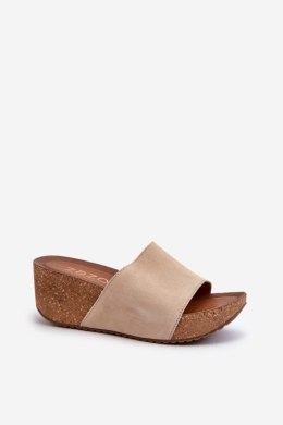 Klapki damskie Model Zazoo 40311 beżowe beige