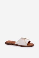 Klapki damskie Model Deonelis M509 White