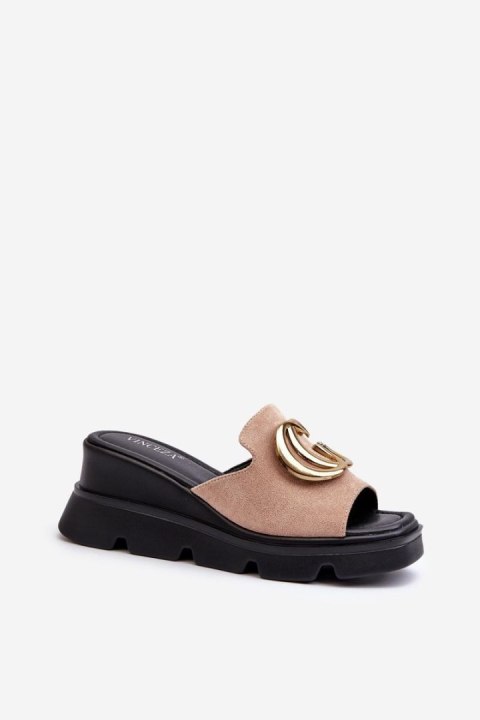 Klapki damskie Model Laria 58295 Beige Klapki damskie Model Laria 58295 Beige