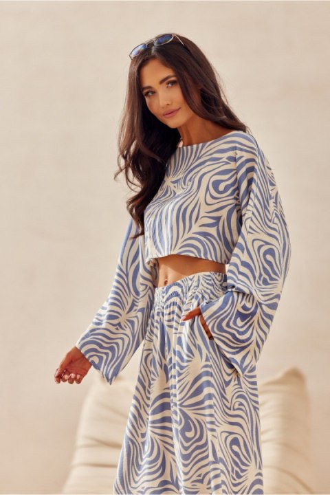 Bluzka damska Model Bianca BLU0214 L05 - Roco Fashion Bluzka damska Model Bianca BLU0214 L05 - Roco Fashion
