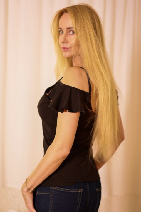 Bluzka damska Model Vera Black - Mirale Bluzka damska Model Vera Black - Mirale