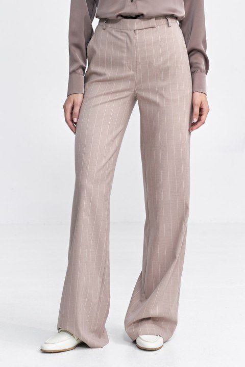 Spodnie damskie bootcut, z krytym guzikiem, prążek SD103 Beige - Nife Spodnie damskie bootcut, z krytym guzikiem, prążek SD103 Beige - Nife