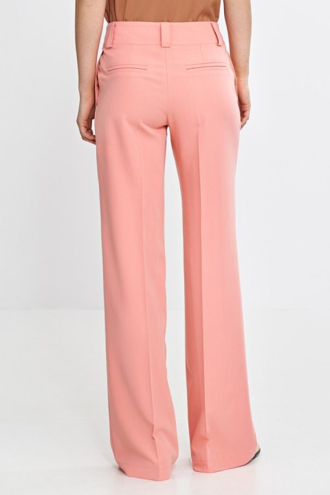 Spodnie damskie wide leg z kantem SD112 Łosoś - Nife Spodnie damskie wide leg z kantem SD112 Łosoś - Nife