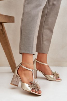 Sandały damskie skórzane Model Laura Messi 2758 Gold