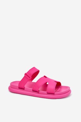 Klapki damskie Model Tavirae CK321P Fuksja