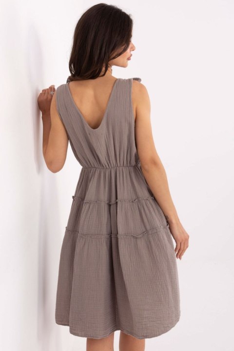 Sukienka damska Model MI-SK-92179.14 Dark Beige - Italy Moda Sukienka damska Model MI-SK-92179.14 Dark Beige - Italy Moda