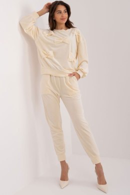 Komplet damski Model DHJ-KMPL-8850.68 Ecru - Italy Moda