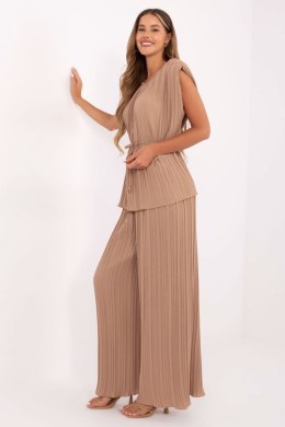 Komplet damski Model MI-KMPL-A2554.69 Camel - Italy Moda