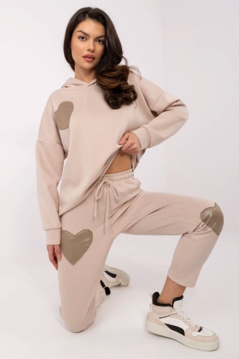 Komplet damski Model MI-KMPL-M61431.68P Beige - Italy Moda Komplet damski Model MI-KMPL-M61431.68P Beige - Italy Moda
