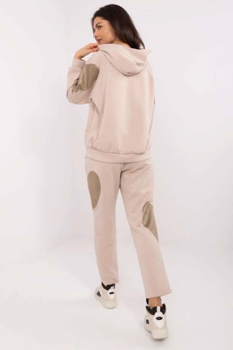 Komplet damski Model MI-KMPL-M6156.98 Dark Beige - Italy Moda Komplet damski Model MI-KMPL-M6156.98 Dark Beige - Italy Moda