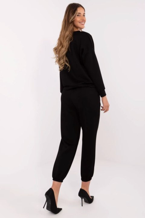 Komplet damski Model MI-KMPL-M6162.30 Black - Italy Moda Komplet damski Model MI-KMPL-M6162.30 Black - Italy Moda