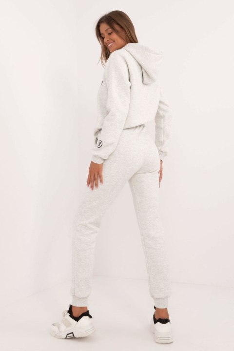 Komplet damski dres Model EM-KMPL-661B.14X Light Grey - Factory Price Komplet damski dres Model EM-KMPL-661B.14X Light Grey - Factory Price
