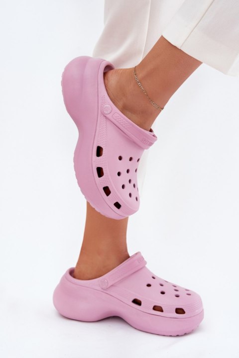 Klapki damskie Model Big Star RR274A120 Pink - Step in style Klapki damskie Model Big Star RR274A120 Pink - Step in style