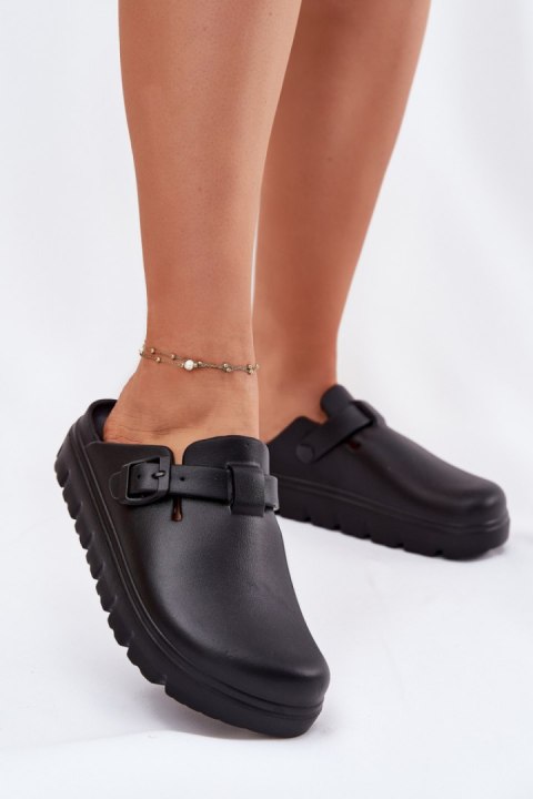 Klapki damskie Model Larinie 25SD97-8523 Black - Step in style Klapki damskie Model Larinie 25SD97-8523 Black - Step in style