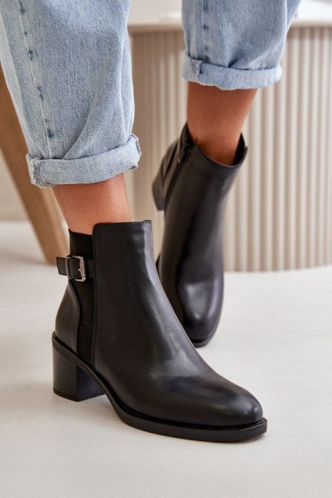 Botki Model Nevillira DA110 Black 