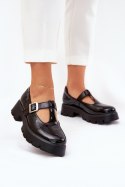 Półbuty Model Venda 1-7018 Black Lakier 