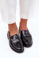 Mokasyny Model Vinceza 18100 Black Lakier 