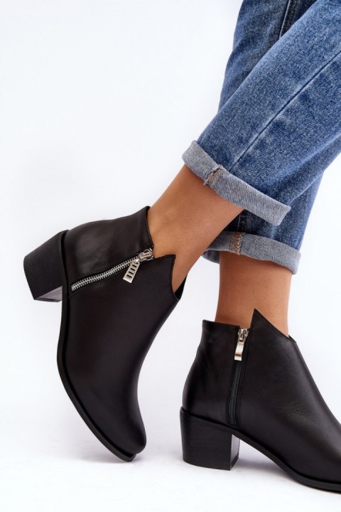 Botki Model Annaja 4111-M Black Botki Model Annaja 4111-M Black