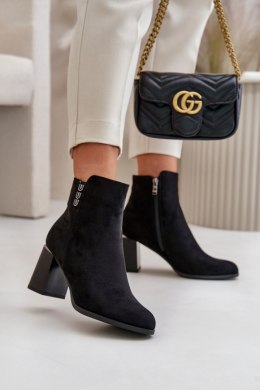 Botki Model Erillia JC103 Black 