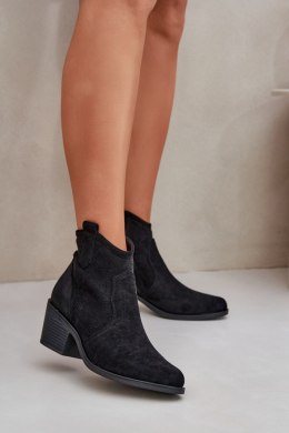 Botki Model S.Barski HY51-061 Black 