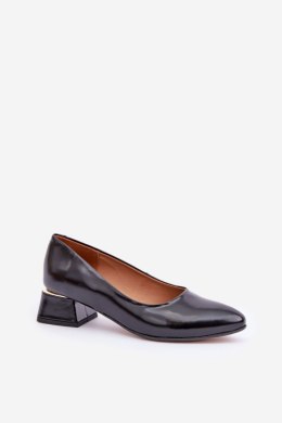 Czółenka Model Lewski 3118 Black 