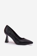 Czółenka Model Vinceza 62222 Black 