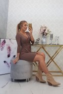 Sukienka dopasowana z odcięciem pod biustem capuccino  