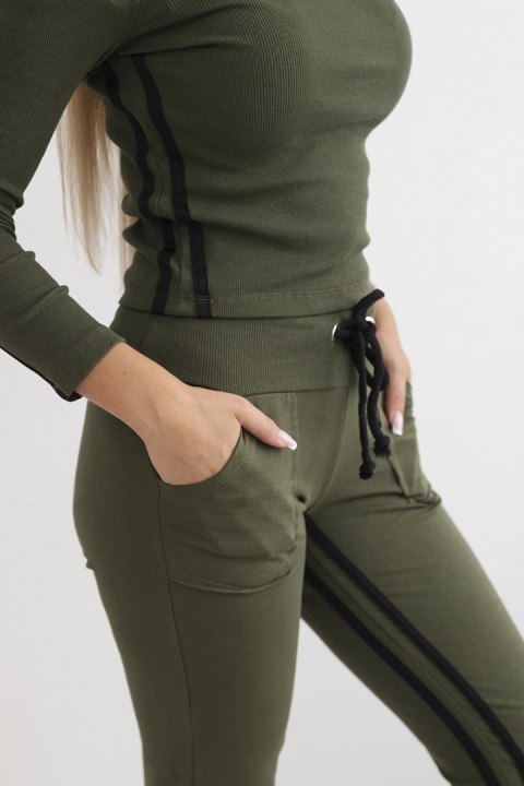 Komplet z podwójnym lampasem khaki  