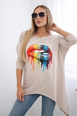 Bluzka oversize z nadrukiem tęczowych ust beżowa  