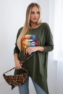 Bluzka oversize z nadrukiem tęczowych ust khaki  
