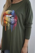 Bluzka oversize z nadrukiem tęczowych ust khaki  