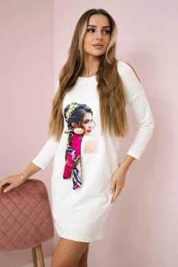 Sukienka z grafiką i kolorową kokardą 3D ecru  