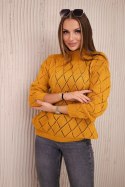 Sweter z półgolfem i wzorem w romby musztardowy  